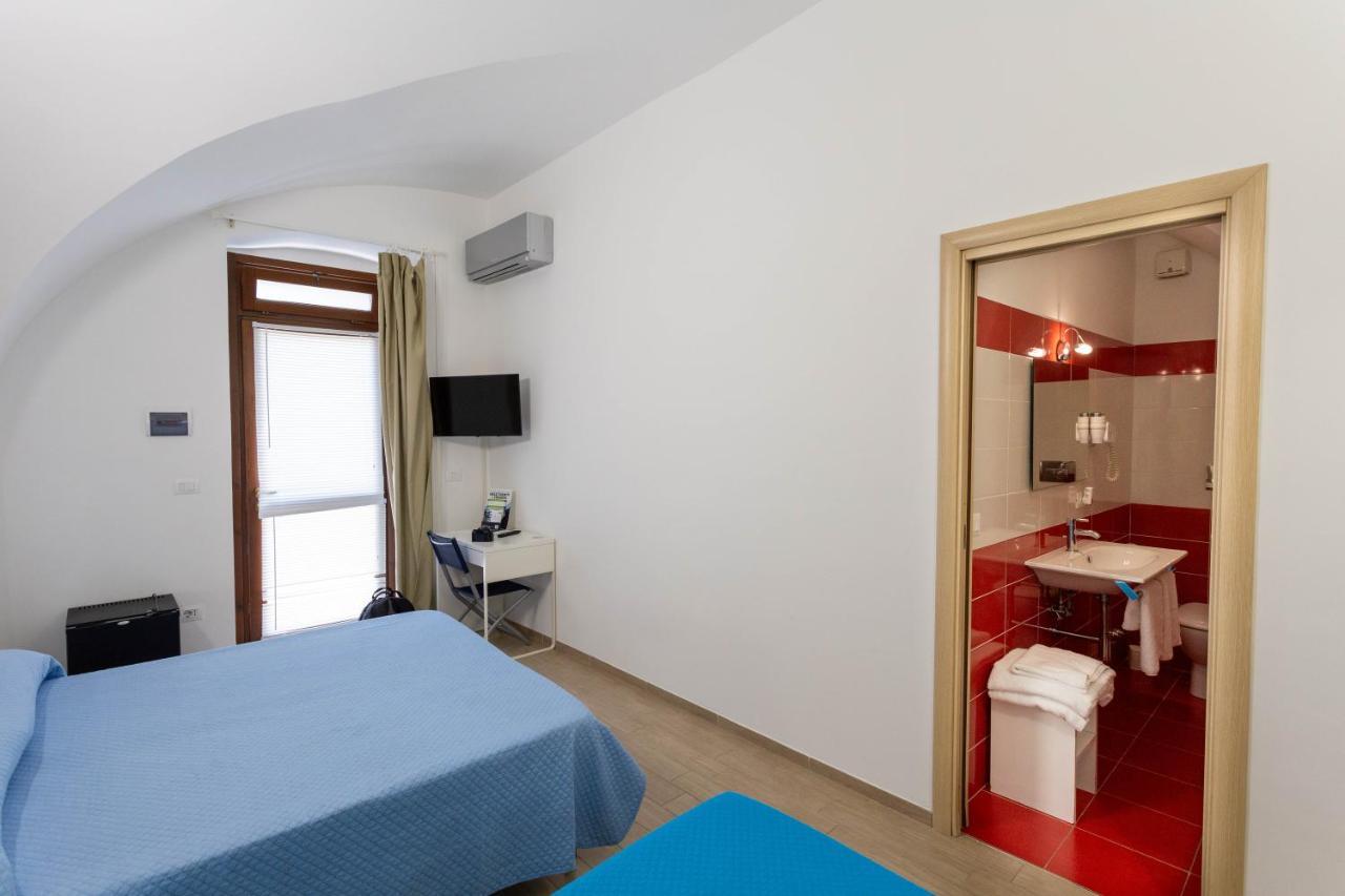 Z'Bass Rooms Termoli Dış mekan fotoğraf